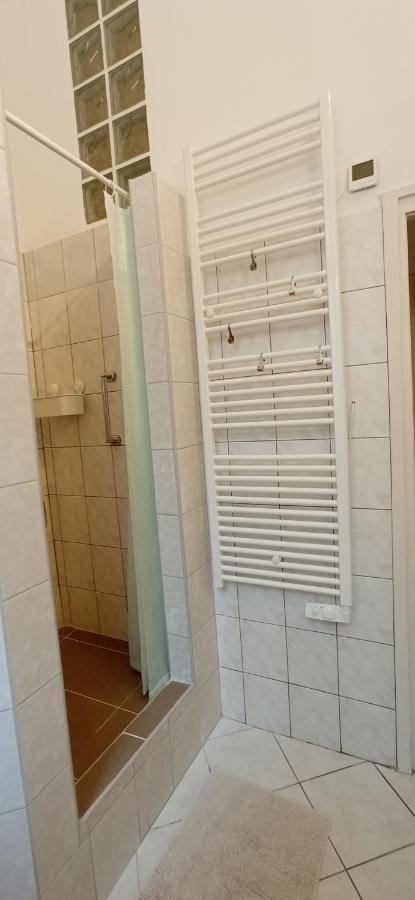 Duna Szecsi Apartman Budapest Exterior foto