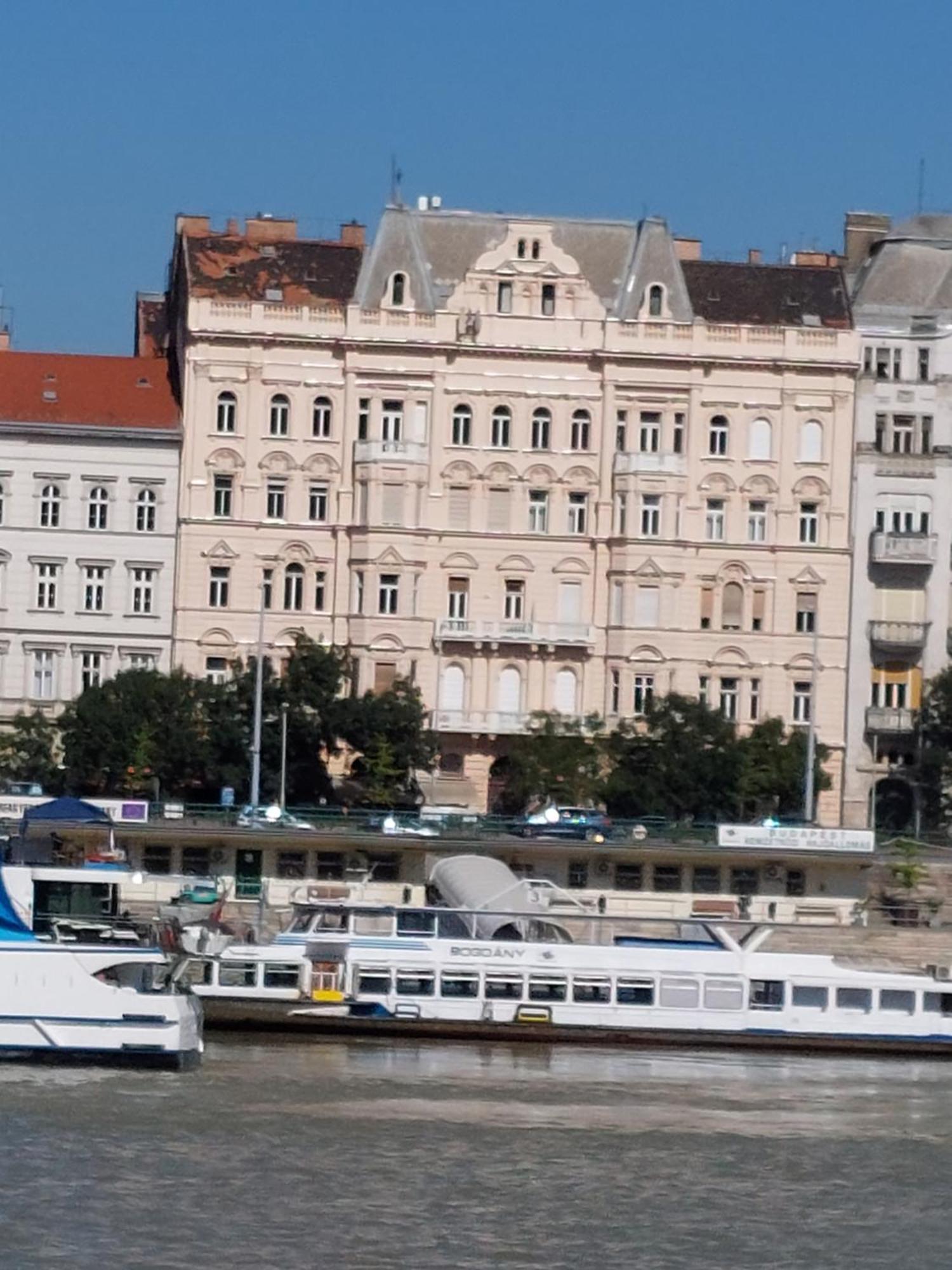 Duna Szecsi Apartman Budapest Exterior foto