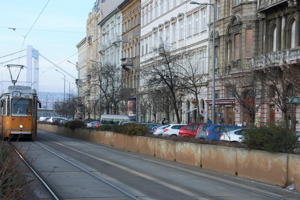 Duna Szecsi Apartman Budapest Exterior foto