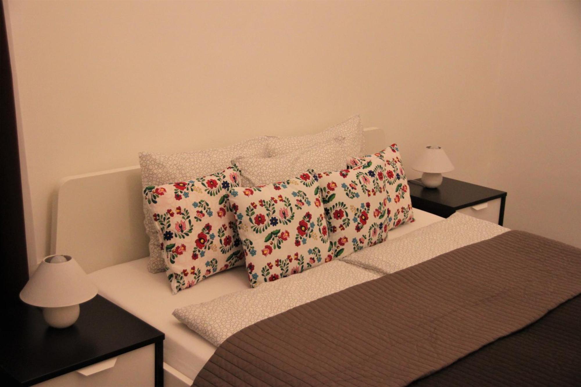 Duna Szecsi Apartman Budapest Exterior foto
