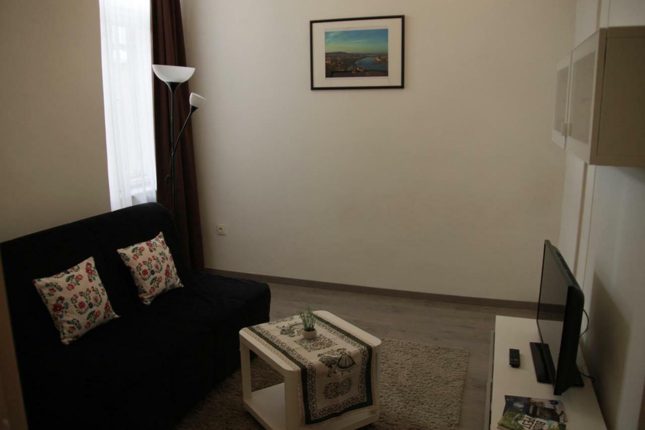 Duna Szecsi Apartman Budapest Exterior foto