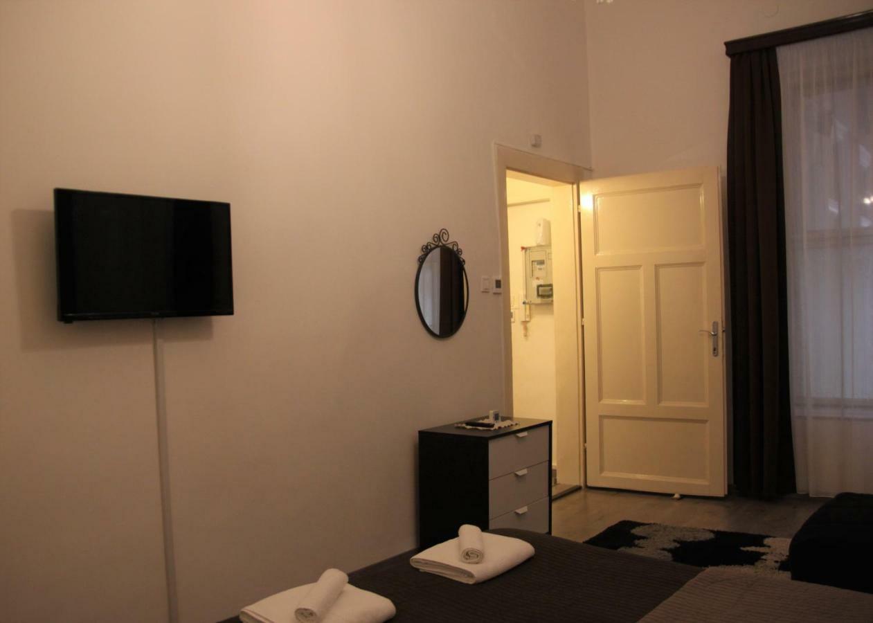 Duna Szecsi Apartman Budapest Exterior foto